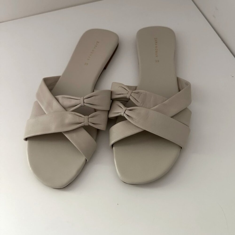Zara Women’s leather sandals size 39